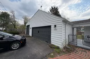 3950 Riverside Dr, Columbus, OH 43220 - Photo 6