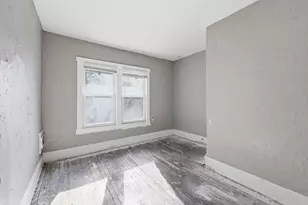 463 N Champion Ave, Columbus, OH 43203 - Photo 12