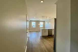240 S Princeton Ave, Columbus, OH 43223 - Photo 10