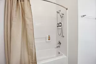 1070 E Long St, Columbus, OH 43203 - Photo 20