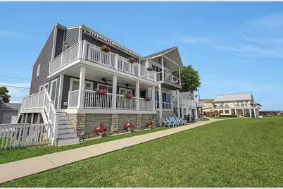 48 Rosebraugh Circle E, Buckeye Lake, OH 43008 - Photo 2