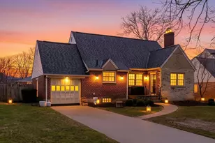 2089 Jervis Rd, Upper Arlington, OH 43221 - Photo 2