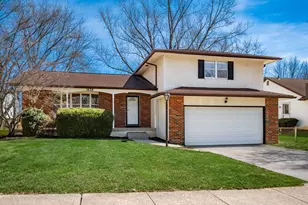 1638 Carrigallen Ln, Columbus, OH 43228 - Photo 2