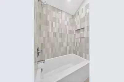 90 N Ohio Avenue, Columbus, OH 43203 - Photo 46
