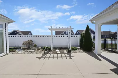 8165 Summitpoint Place, Lewis Center, OH 43035 - Photo 24