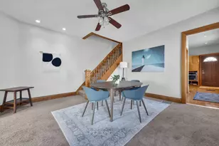 1355 Dennison Ave, Columbus, OH 43201 - Photo 4