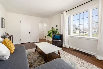 1257 Loretta Avenue, Columbus, OH 43211 - Photo 6