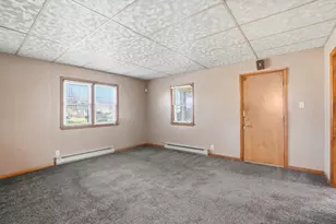 209 S E St, New Holland, OH 43145 - Photo 6