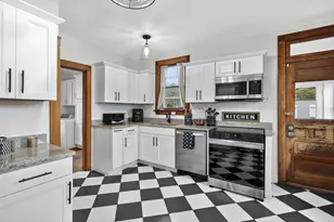 94 W Waterloo St, Canal Winchester, OH 43110 - Photo 2