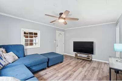 2752 Azelda Street, Columbus, OH 43211 - Photo 6