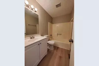 2047 Bridlewood Boulevard #2049, Columbus, OH 43207 - Photo 14