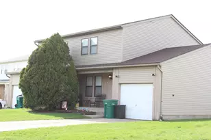 2057 Bridlewood Blvd, Columbus, OH 43207 - Photo 2