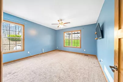 19700 Canada, Gambier, OH 43022 - Photo 34