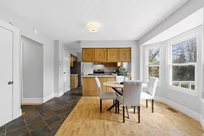 208 Rugby Lane, Columbus, OH 43230 - Photo 18