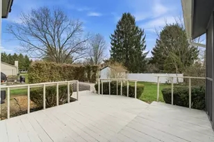 208 Rugby Ln, Columbus, OH 43230 - Photo 54