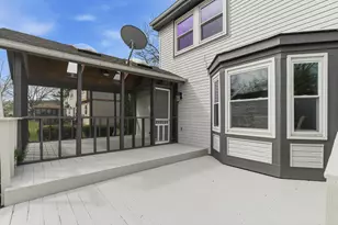 208 Rugby Ln, Columbus, OH 43230 - Photo 52