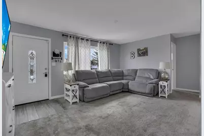 3008 Barbee Avenue, Grove City, OH 43123 - Photo 8