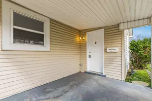 2805 Baughman Ave, Columbus, OH 43211 - Photo 4