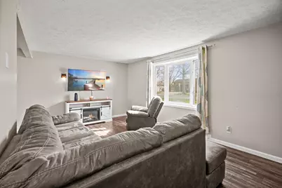 49 Hillcrest Drive, Willard, OH 44890 - Photo 4