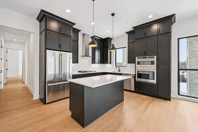 2842 Gunnison Drive #302, Columbus, OH 43228 - Photo 6