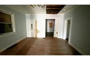 2798 E 5th Ave, Columbus, OH 43219 - Photo 6