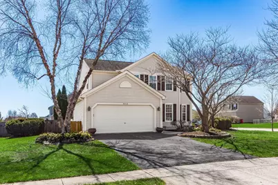 4413 Edgarton Drive, Grove City, OH 43123 - Photo 2