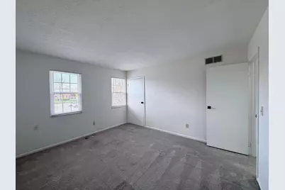 5372 Portland #57, Columbus, OH 43235 - Photo 12