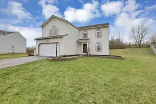 122 Spring Flower Way, Etna, OH 43062 - Photo 2