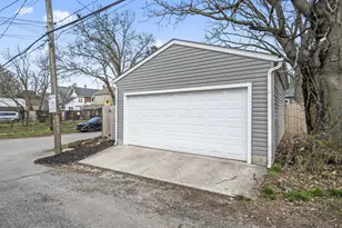 363 E Morrill Ave, Columbus, OH 43207 - Photo 32