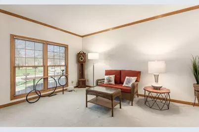 6092 Winnebago Street, Grove City, OH 43123 - Photo 6