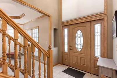 6092 Winnebago Street, Grove City, OH 43123 - Photo 4