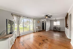 131 E Stanton Ave, Columbus, OH 43214 - Photo 10