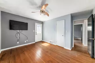 131 E Stanton Ave, Columbus, OH 43214 - Photo 28