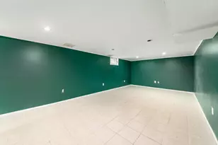 131 E Stanton Ave, Columbus, OH 43214 - Photo 30