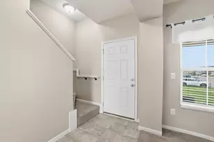 26 Burroughs Dr, Ashville, OH 43103 - Photo 12