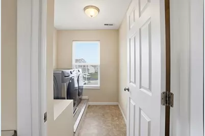 26 Burroughs Drive, Ashville, OH 43103 - Photo 36