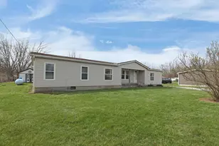 68 5th Ave SW, Etna, OH 43062 - Photo 2
