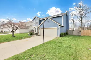 8992 Trinity Cir, Reynoldsburg, OH 43068 - Photo 2