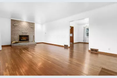 2740 Berwick Boulevard, Columbus, OH 43209 - Photo 10