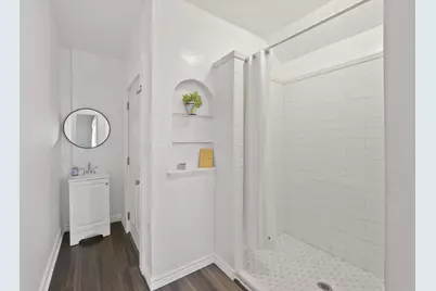63 N Ogden Avenue, Columbus, OH 43204 - Photo 16