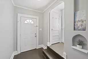 63 N Ogden Ave, Columbus, OH 43204 - Photo 6