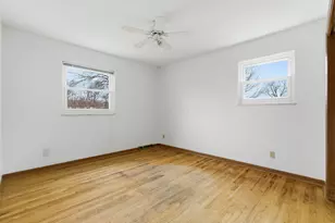 1701 Moreland Dr, Columbus, OH 43220 - Photo 30