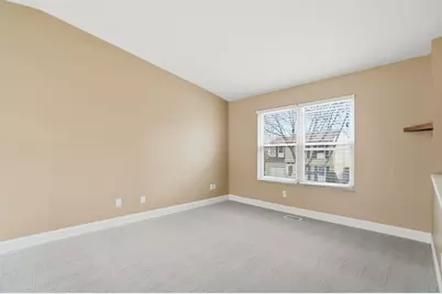 7713 Kelvinway Drive #67, Columbus, OH 43085 - Photo 4