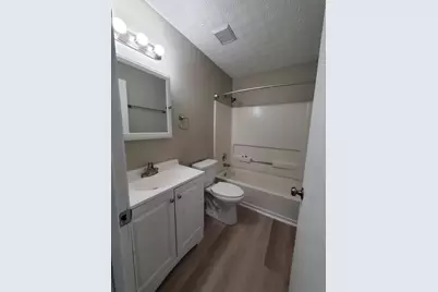 2637 Four Seasons Drive, Columbus, OH 43207 - Photo 16