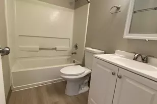 2647 Four Seasons Dr, Columbus, OH 43207 - Photo 22