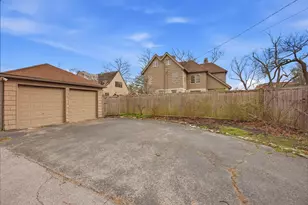 2448 Sherwood Rd, Columbus, OH 43209 - Photo 64