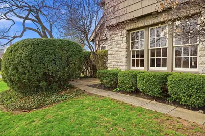 2448 Sherwood Road, Columbus, OH 43209 - Photo 78