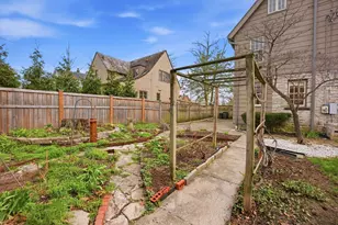 2448 Sherwood Rd, Columbus, OH 43209 - Photo 66