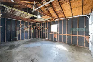 1771 Marston Rd, Columbus, OH 43219 - Photo 6