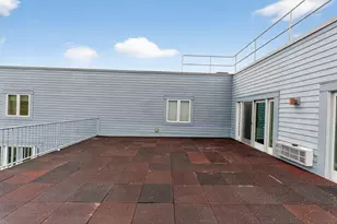 10 E Weber Rd, Columbus, OH 43202 - Photo 16